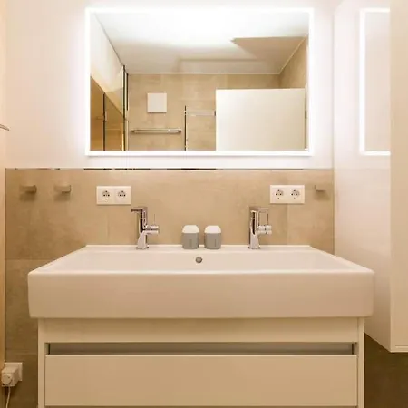 Strandgruen App 02 * Heringsdorf (Usedom)